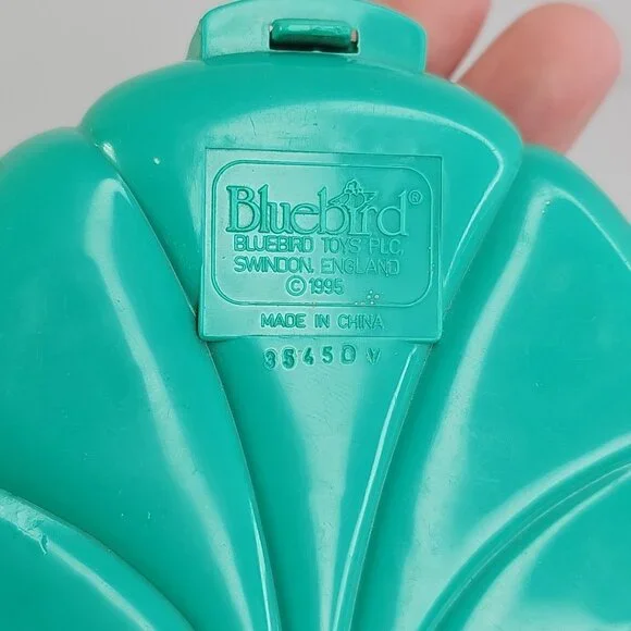 Polly Pocket Splash & Slide Water Park Teal Compact (Bluebird, 1995) Playset - Picture 9 of 11